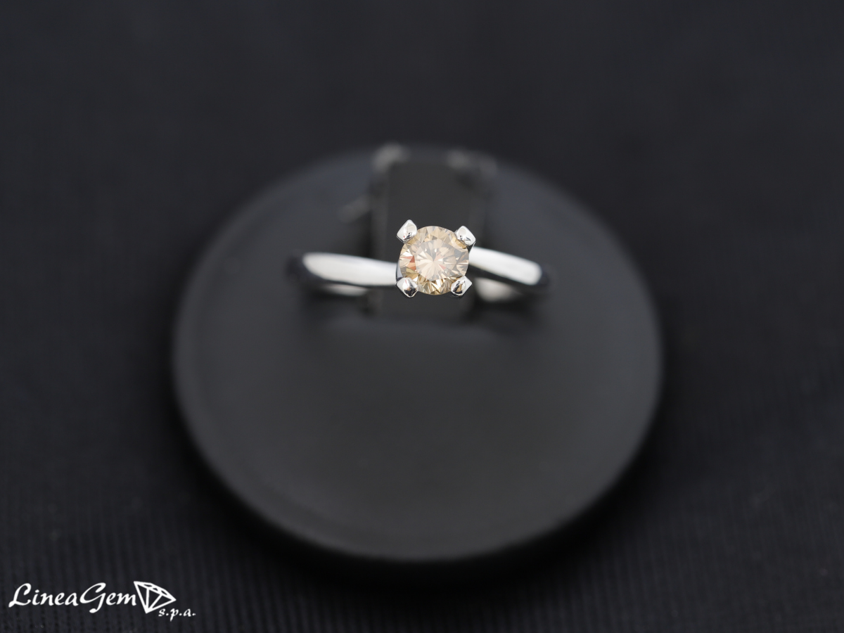 anello diamante brown naturale oro bianco 18kt lineagem